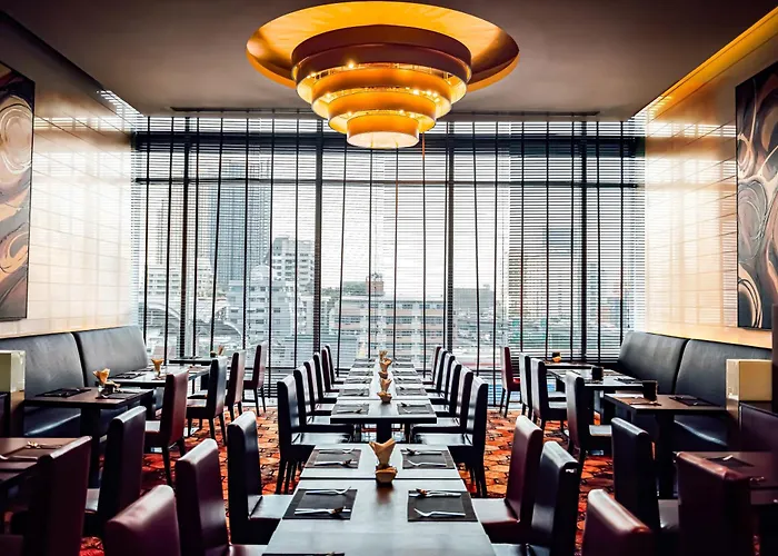 Hotel Four Points By Sheraton Ploenchit Sukhumvit 4*