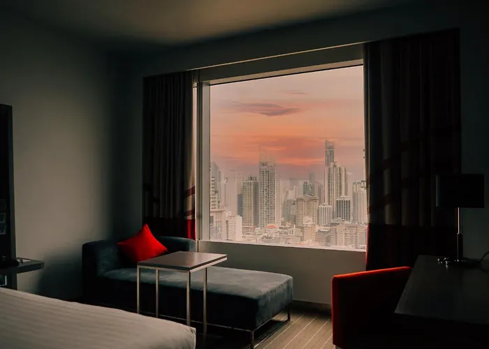 Four Points By Sheraton Ploenchit Sukhumvit 4*