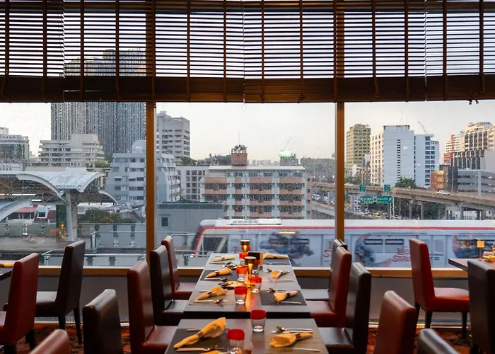호텔 Four Points By Sheraton Ploenchit Sukhumvit 방콕