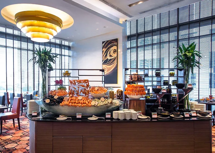 Four Points By Sheraton Ploenchit Sukhumvit Hotel Banguecoque