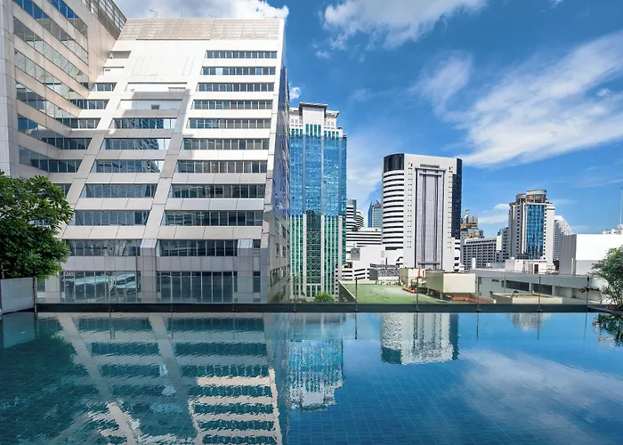 Four Points By Sheraton Ploenchit Sukhumvit Hotel 4*