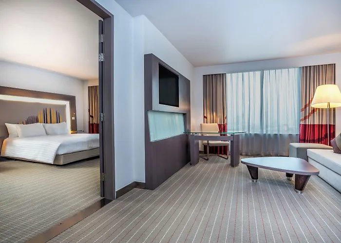 Four Points By Sheraton Ploenchit Sukhumvit בנגקוק